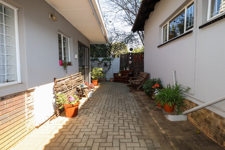 4 Bedroom Property for Sale in Flamwood North West